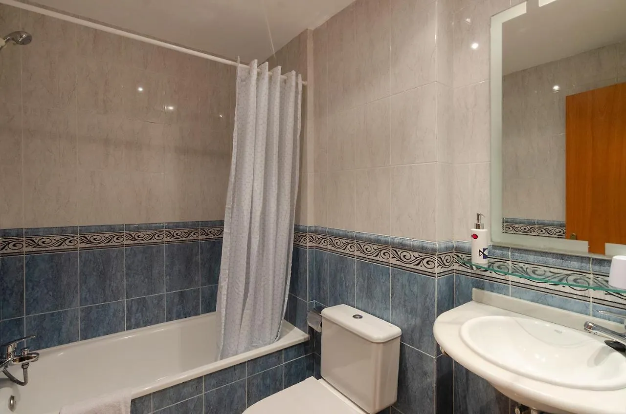 ז'ירונה Rosa Street Apartment
